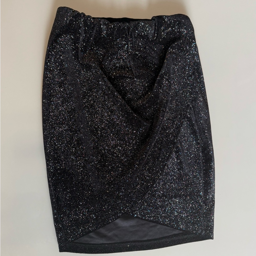 Elegant Black Glitter Skirt